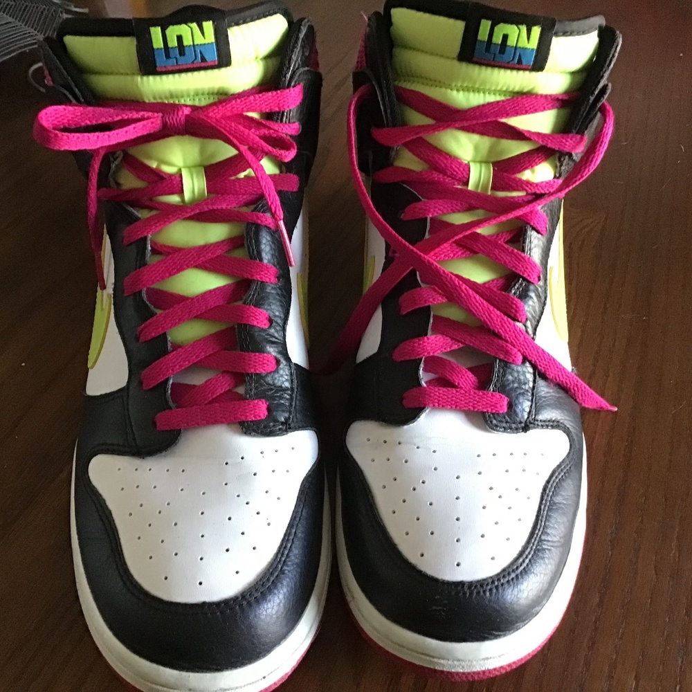 Nike Dunks London Fireberry